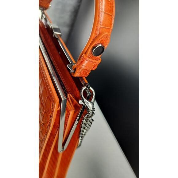 CHÀNTA Large Orange Croc-Embossed Calf Luxury Leather handbag - Picture 5 of 14